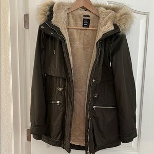 Women’s Zara Olive Parka with Faux Fur Hood Size S